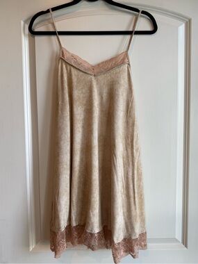 Women's Lace Tank in a gorgeous Beige and Blush